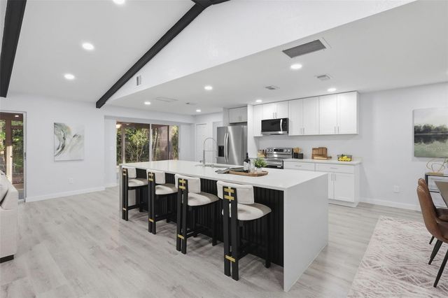 300 E SWEETWATER CREEK DRIVE, Longwood, FL 32779