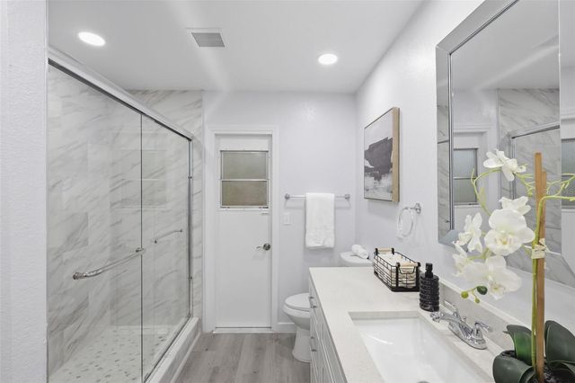 300 E SWEETWATER CREEK DRIVE, Longwood, FL 32779