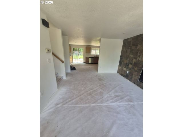 6924 Se 116TH Ave, Portland, OR 97266