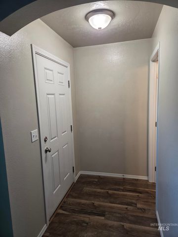 4886 S Chex Way, Boise, ID 83709