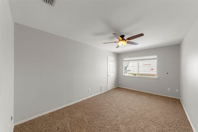 917 Hills Creek Drive, Mckinney, TX 75072