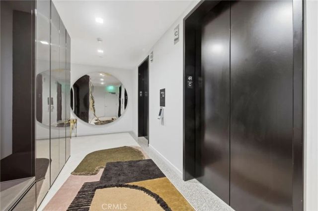 9000 W 3rd Street 409, Los Angeles, CA 90048