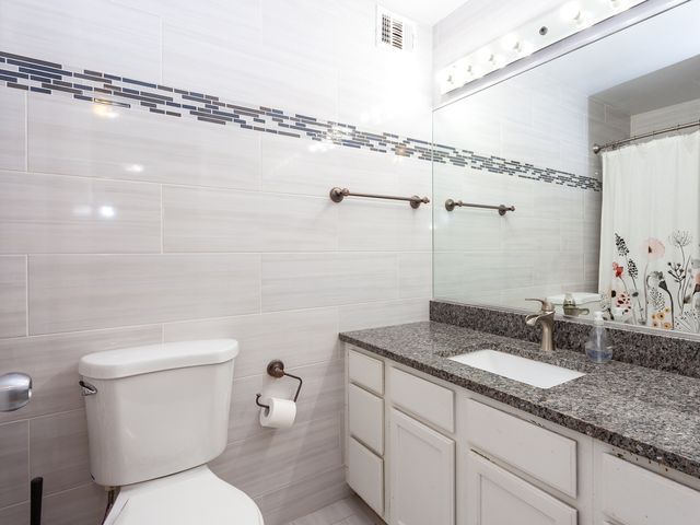 233 E Erie Street 1907, Chicago, IL 60611