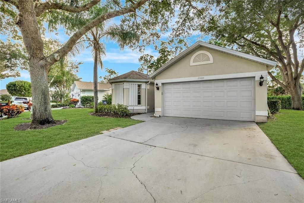 25120 Fairway Dunes CT, Bonita Springs, FL 34135