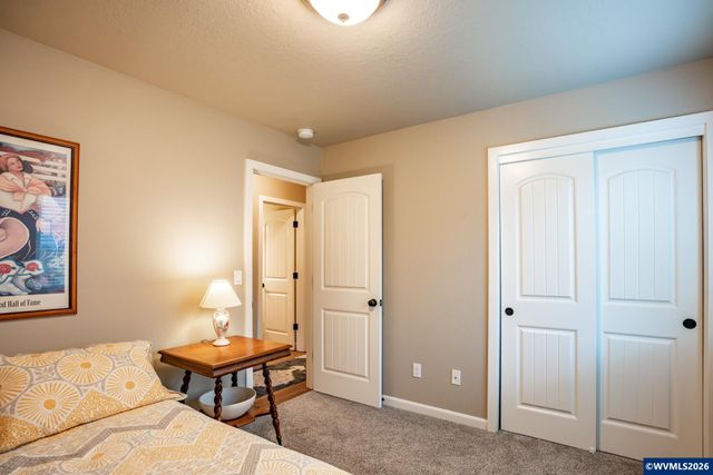 361 W Jadon Dr, Lebanon, OR 97355