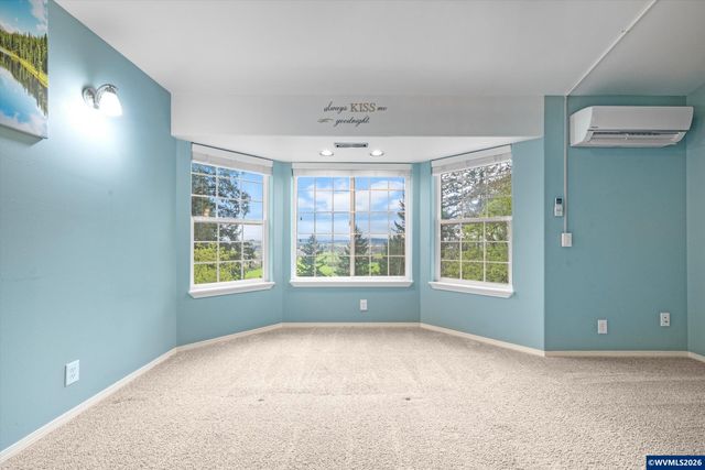 1290 Linnwood Dr NE, Albany, OR 97322