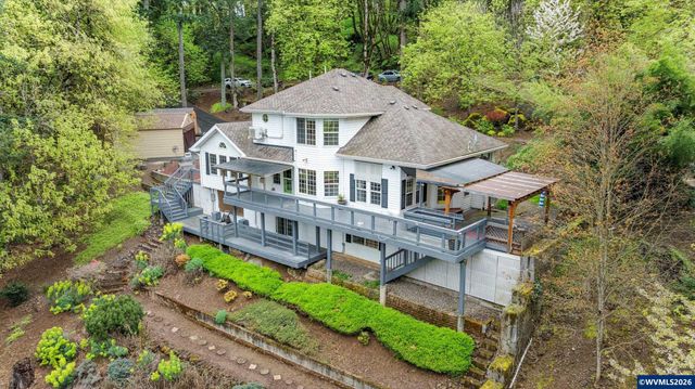 1290 Linnwood Dr NE, Albany, OR 97322