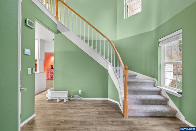 1290 Linnwood Dr NE, Albany, OR 97322