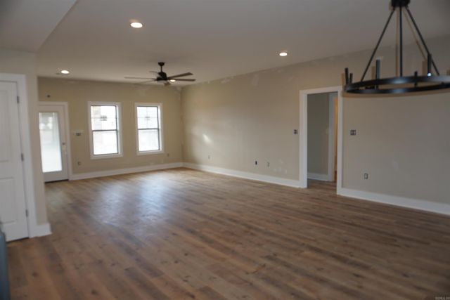 1061 Mark Cir, Jonesboro, AR 72404