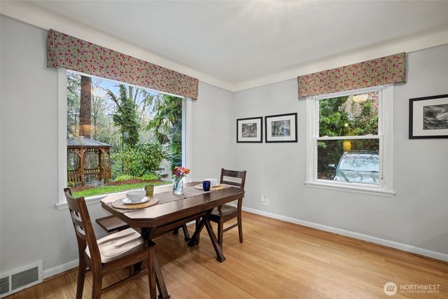 2431 SW 149th Place, Burien, WA 98166