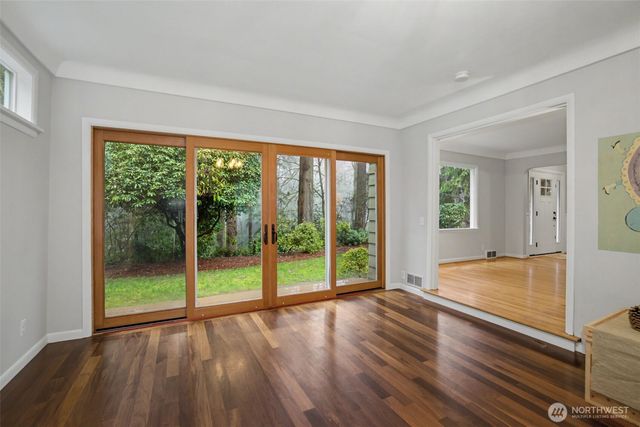 2431 SW 149th Place, Burien, WA 98166