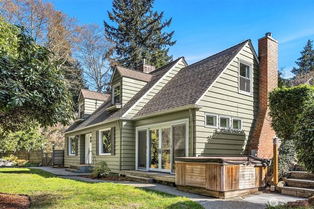 2431 SW 149th Place, Burien, WA 98166