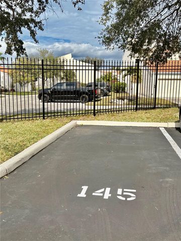 4323 BAYSIDE VILLAGE DRIVE 202, Tampa, FL 33615