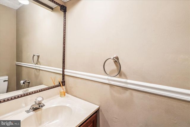 1016 CHESTNUT HAVEN CT, Chestnut Hill Cove, MD 21226