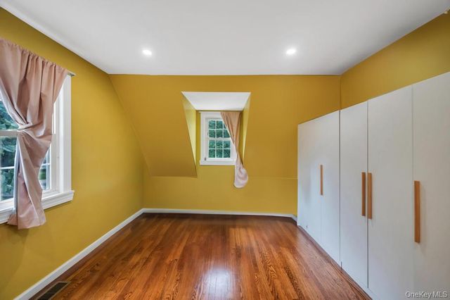 207 N Grove Street, Valley Stream, NY 11580