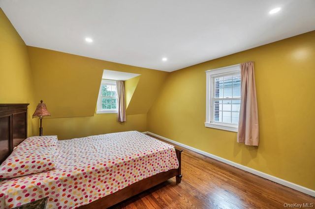 207 N Grove Street, Valley Stream, NY 11580