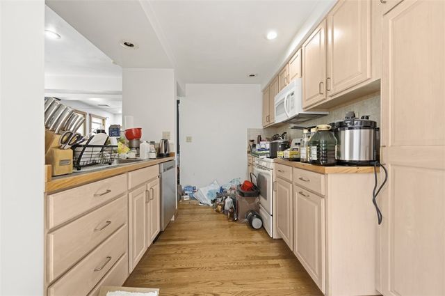 3594-3596 Beechwood Blvd, Greenfield, PA 15217