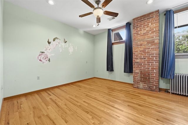 3594-3596 Beechwood Blvd, Greenfield, PA 15217
