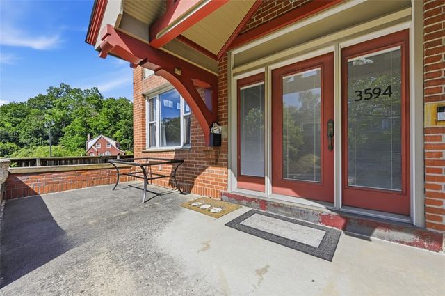 3594-3596 Beechwood Blvd, Greenfield, PA 15217