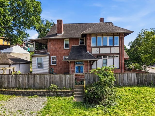 3594-3596 Beechwood Blvd, Greenfield, PA 15217