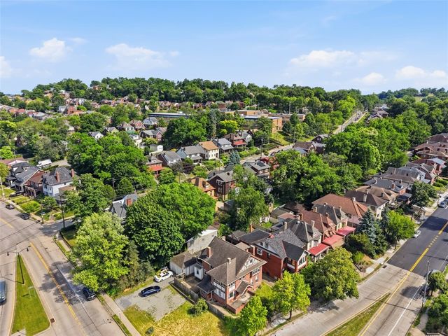 3594-3596 Beechwood Blvd, Greenfield, PA 15217