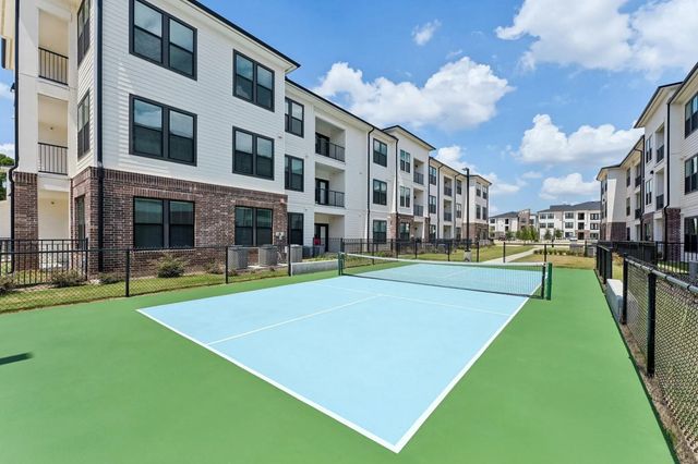1800 Central Pine Street 5303, Montgomery, TX 77316
