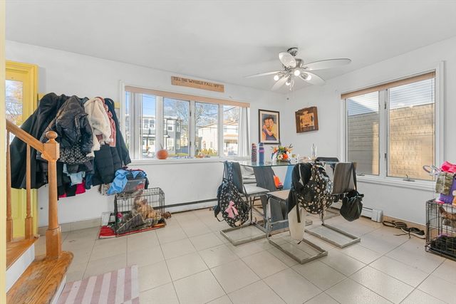 25 Auburn St, Saugus, MA 01906