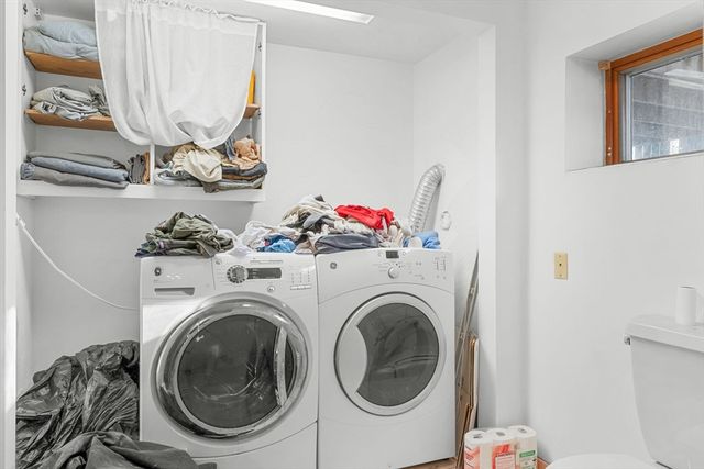 25 Auburn St, Saugus, MA 01906