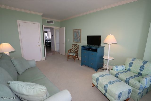 8990 Bay Colony DR 1203, Naples, FL 34108