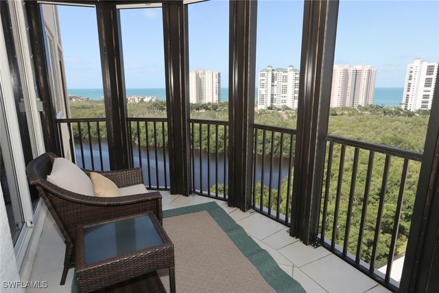 8990 Bay Colony DR 1203, Naples, FL 34108