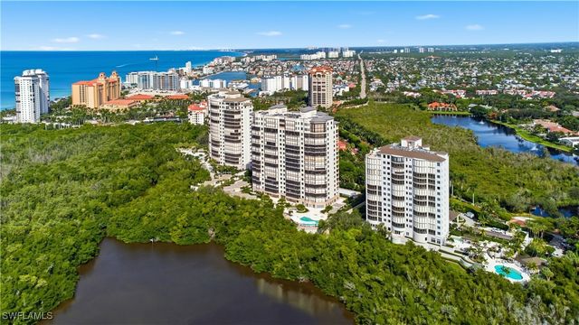 8990 Bay Colony DR 1203, Naples, FL 34108