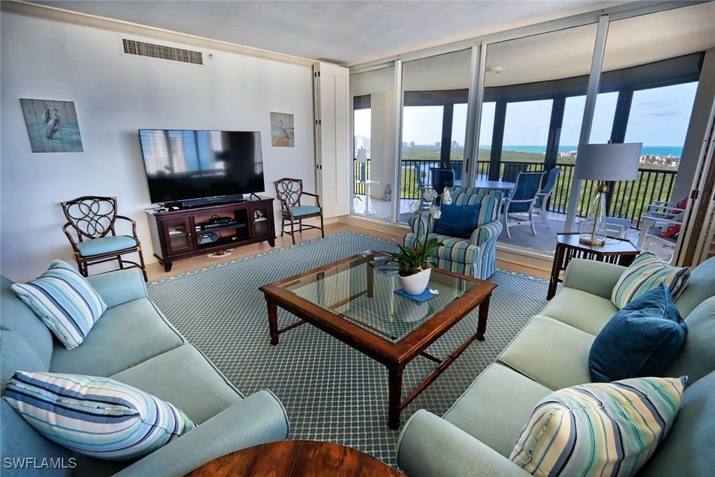 8990 Bay Colony DR 1203, Naples, FL 34108