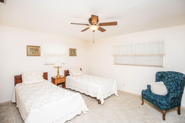 1208 Dallas Street, Plainview, TX 79072