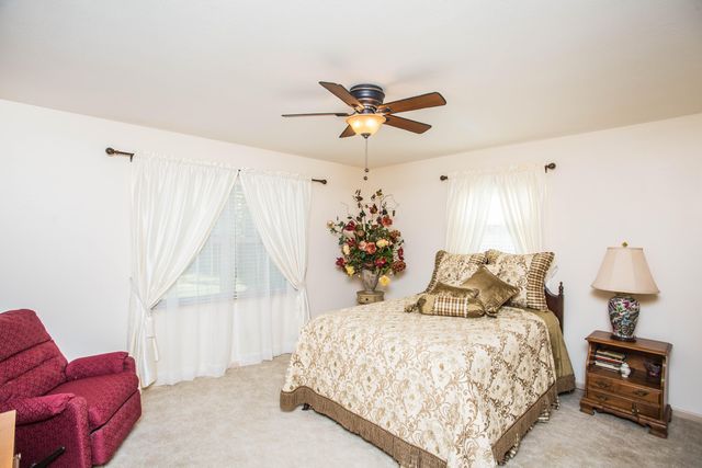 1208 Dallas Street, Plainview, TX 79072