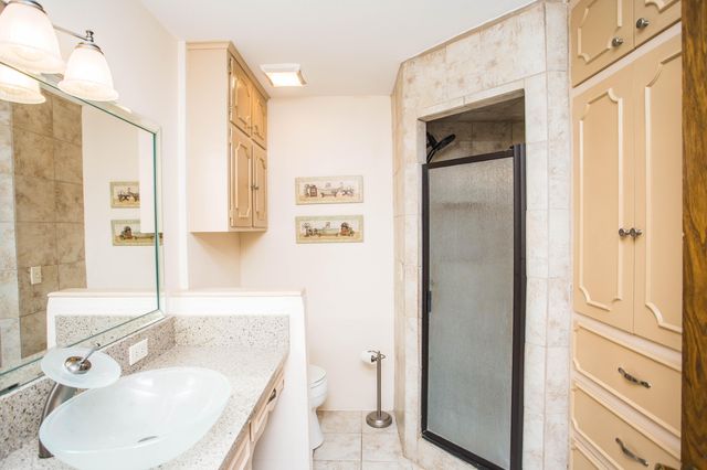 1208 Dallas Street, Plainview, TX 79072