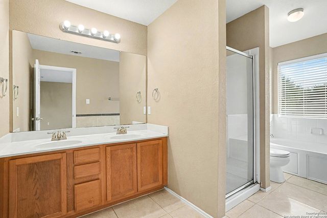 9302 Longmire, San Antonio, TX 78245