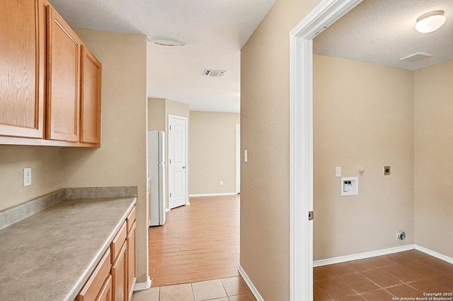 9302 Longmire, San Antonio, TX 78245