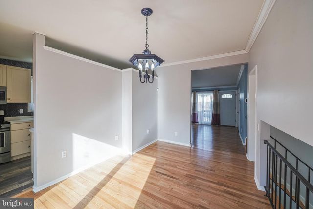 2303 PINNEBERG AVE, Rockville, MD 20851