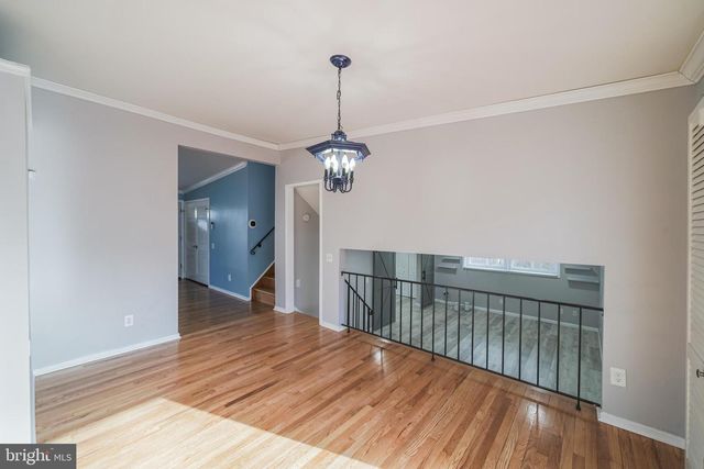 2303 PINNEBERG AVE, Rockville, MD 20851