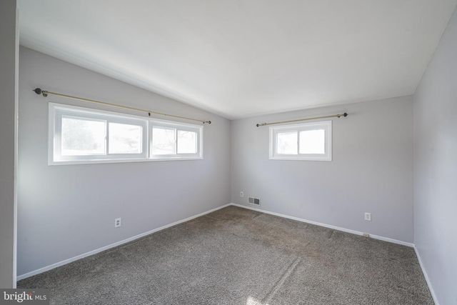 2303 PINNEBERG AVE, Rockville, MD 20851