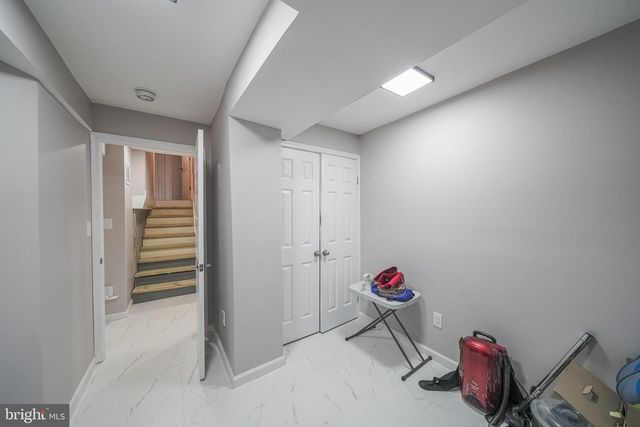 2303 PINNEBERG AVE, Rockville, MD 20851