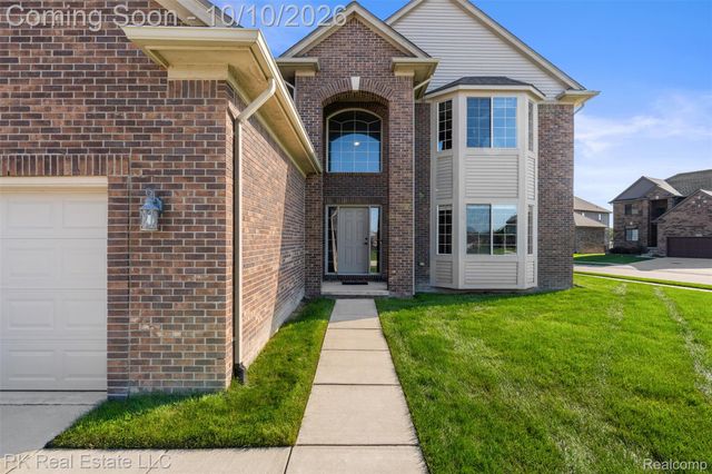 49586 Manistee Drive, Chesterfield Township, MI 48047