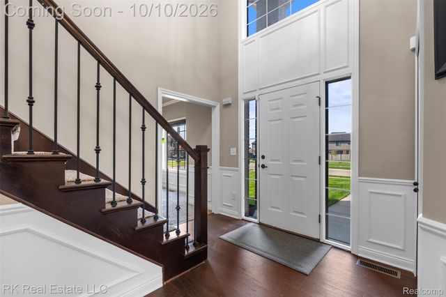 49586 Manistee Drive, Chesterfield Township, MI 48047