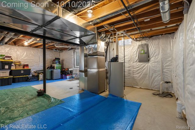 49586 Manistee Drive, Chesterfield Township, MI 48047