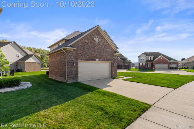 49586 Manistee Drive, Chesterfield Township, MI 48047