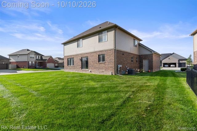 49586 Manistee Drive, Chesterfield Township, MI 48047