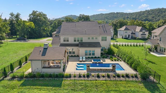 3125 Chase Point Dr, Franklin, TN 37067