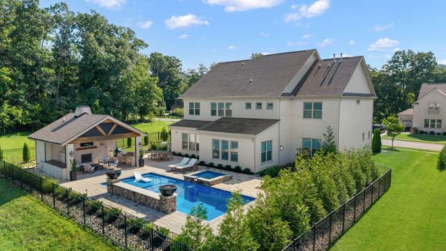 3125 Chase Point Dr, Franklin, TN 37067