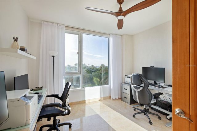 5 AVE MUNOZ RIVERA 404, San Juan, PR 00901