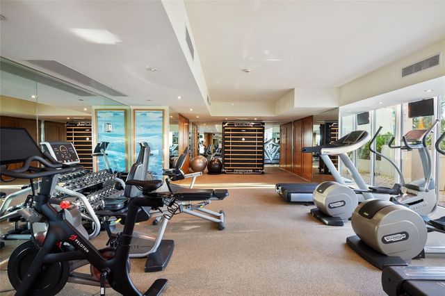 5 AVE MUNOZ RIVERA 404, San Juan, PR 00901